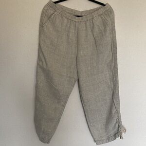 Chico’s linen pull-on pants/capris Size 2(Regular 10-12) see size chart